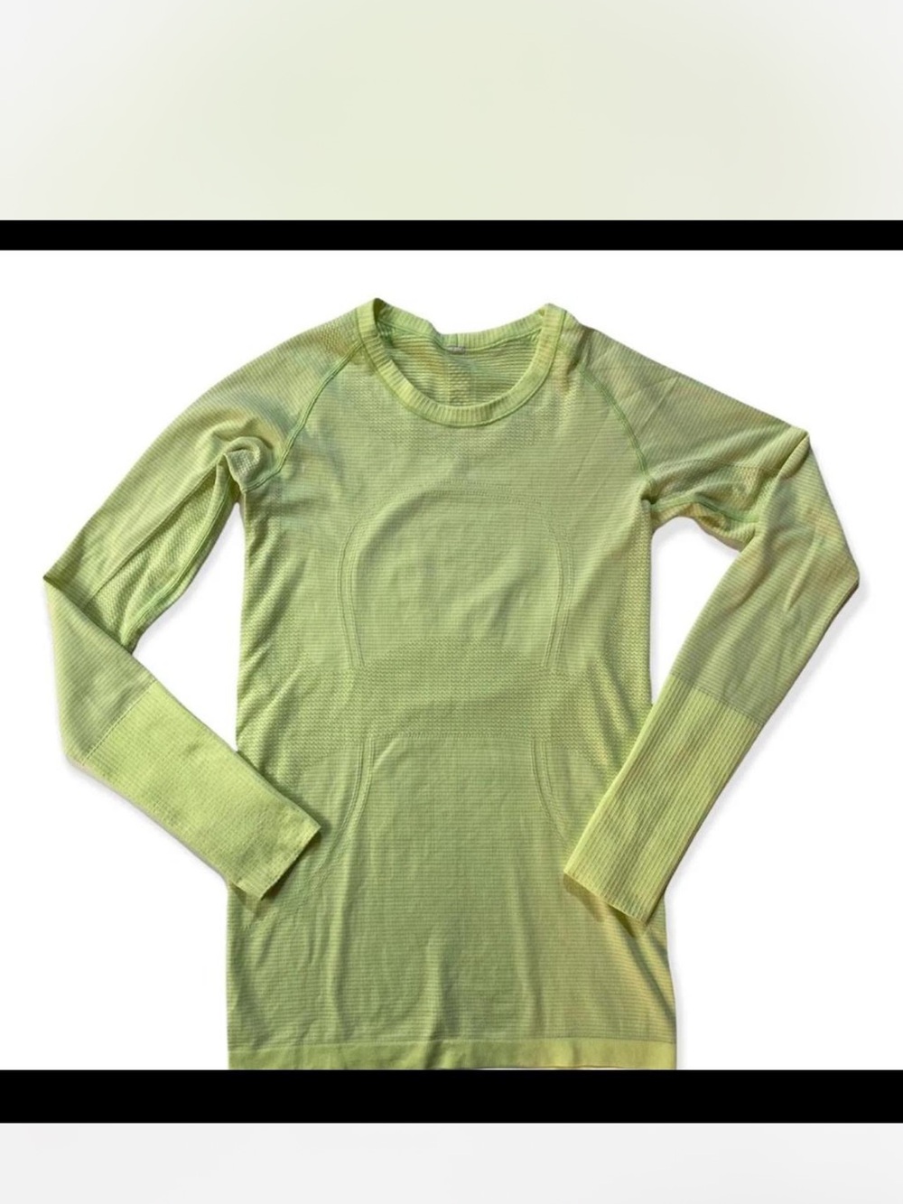 lululemon athletica Light Green Long Sleeve Tee